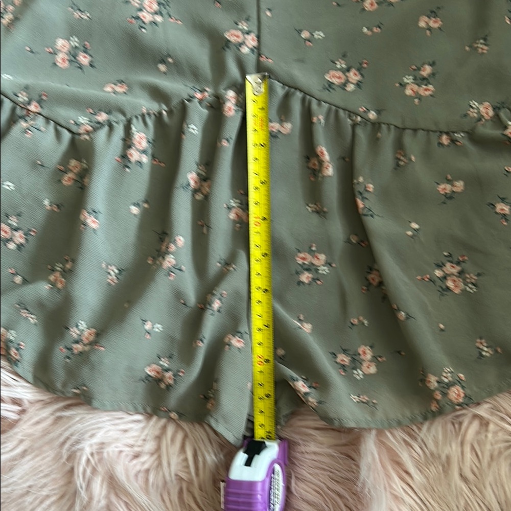 olive green and pink floral romper with ruffle hem - Picture 9 of 11